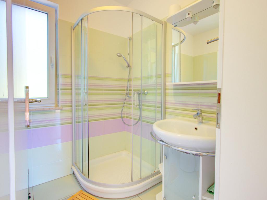 Apartmajska hiša Žerovnik