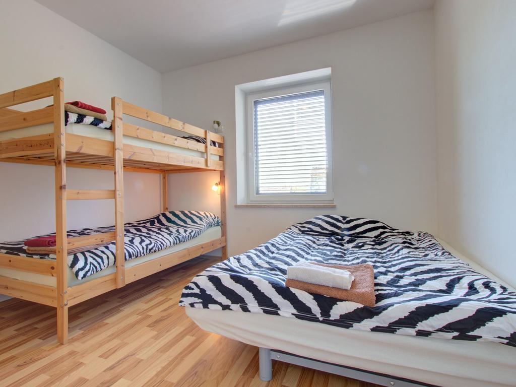 Apartmajska hiša Žerovnik